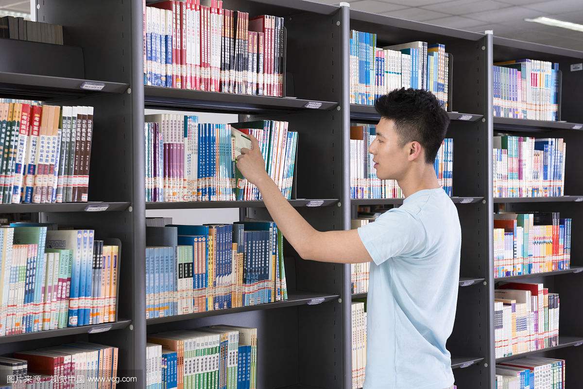 大學(xué)生不會(huì)寫作文？又一所大學(xué)開設(shè)寫作課