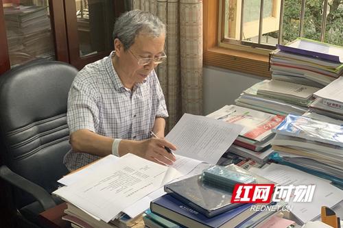 2019年全國教書育人楷模名單公布！有你身邊的老師嗎？