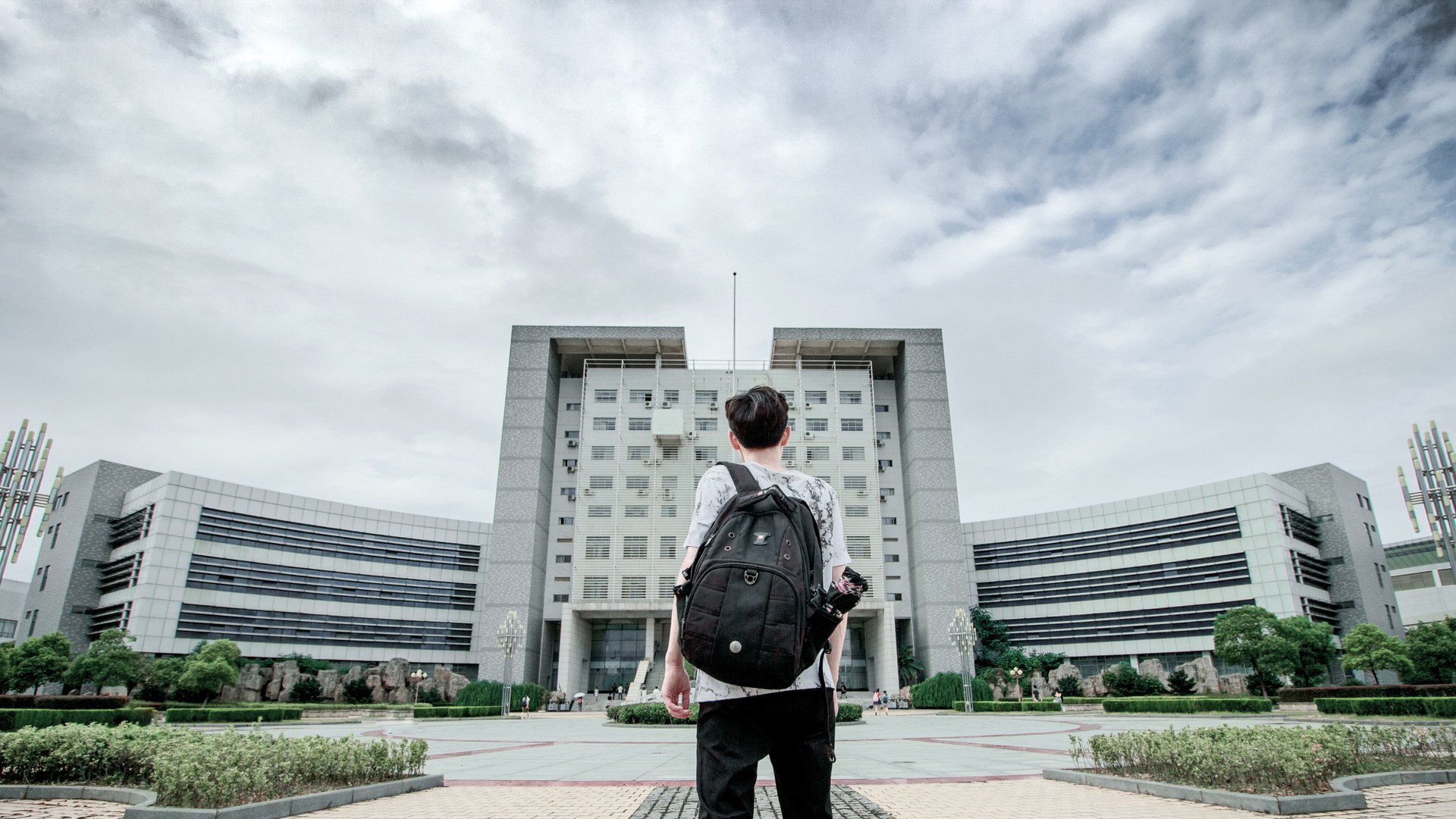 “為什么非要上學？”生活的一頓毒打，比父母的千言萬語還管用！